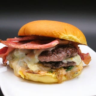 *Irish Bacon Burger